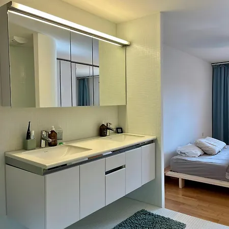 Апартаменты Boho Chic With 125sqm, 2 Bedroom 2 Baths With 36sqm Dual Terraces With Parking And 10 Min To