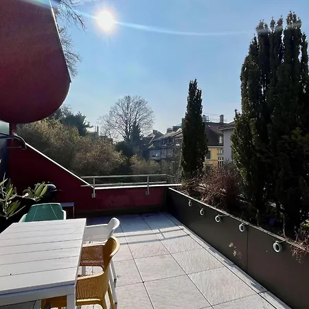 شقة Boho Chic Apt With 125Sqm, 2 Bedroom 2 Baths With 36Sqm Dual Terraces With Parking And 10 Min To Lake Zurich *